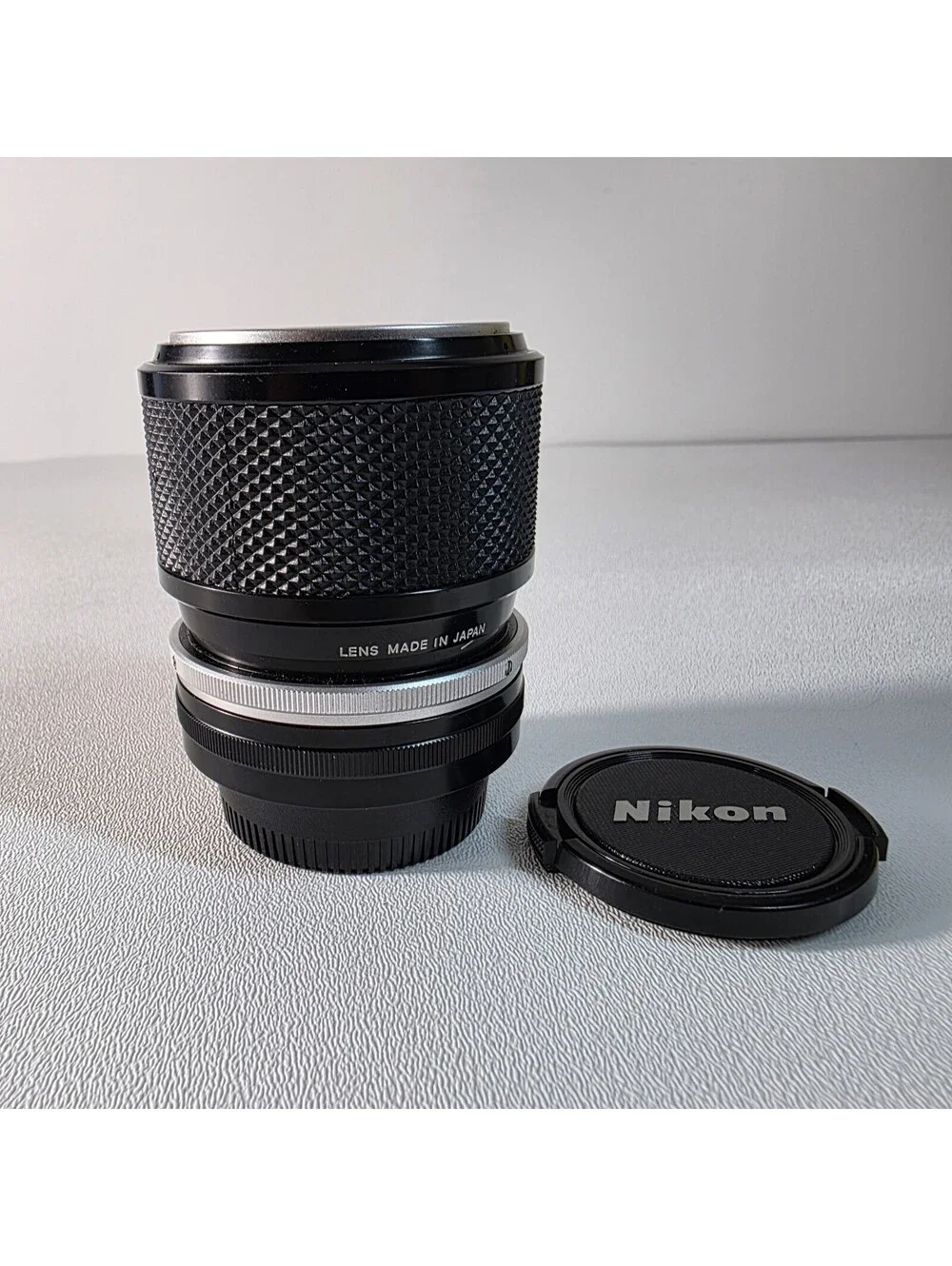 Clean Nikon Zoom-Nikkor Auto f/3.5 43mm-86mm Non-AI Camera Lens w/ Nikon Caps